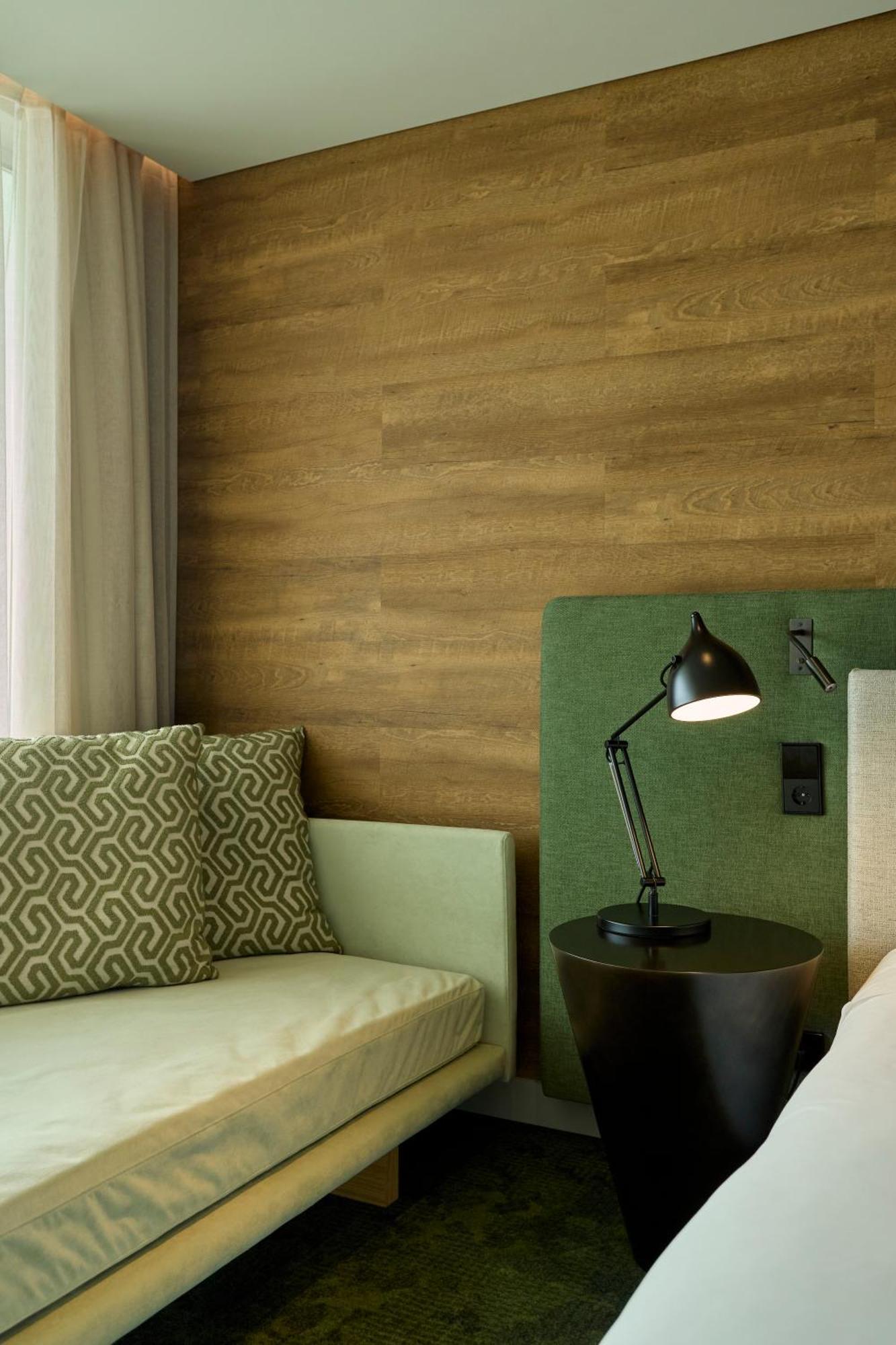 Octant Ponta Delgada Hotell Exteriör bild A wall covered with wood wool